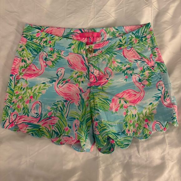 Lilly Pulitzer Pants - Lilly Pulitzer Flamingo Print Women's Shorts Scalloped size 2